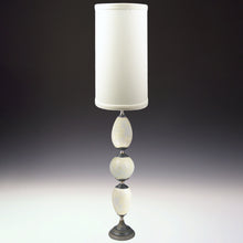  IRIS LAMP Ivory White - Cream